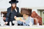 וואכנאכט, ברית, און סעודת ברית ביי אייניקל פון כ"ק אדמו"ר מסאטמאר שליט"א 