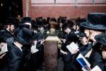 יום י"ג מידות ערב ומוצאי יו"כ ביי כ"ק אדמו"ר מבאבוב 45 שליט"א 