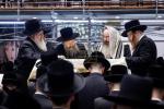 יום י"ג מידות ערב ומוצאי יו"כ ביי כ"ק אדמו"ר מבאבוב 45 שליט"א 