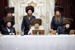 יום י"ג מידות ערב ומוצאי יו"כ ביי כ"ק אדמו"ר מבאבוב 45 שליט"א 