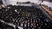 יום י"ג מידות ערב ומוצאי יו"כ ביי כ"ק אדמו"ר מבאבוב 45 שליט"א 