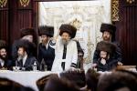 יום י"ג מידות ערב ומוצאי יו"כ ביי כ"ק אדמו"ר מבאבוב 45 שליט"א 