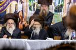 כ"ק אדמו"ר מסערדאהעלי שליט"א ביים עריכת שלחן הטהור שמחת בית השואבה חול המועד סוכות. 