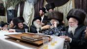 לעצטערע בילדער ביי כ"ק גאב"ד ירושלים שליט"א 