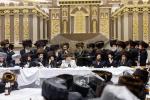 סוכות בחצר הקודש באבוב 