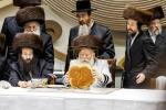 סוכות בחצר הקודש באבוב 