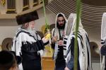 סוכות בחצר הקודש באבוב 
