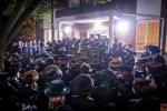 פולע געלאריע: בילדער און ווידיאוס פון נעילת החג און באגלייטן מוצאי סוכות בחצר הקודש סאטמאר 