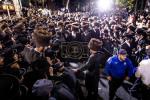 פולע געלאריע: בילדער און ווידיאוס פון נעילת החג און באגלייטן מוצאי סוכות בחצר הקודש סאטמאר 