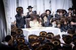 פולע געלאריע: בילדער און ווידיאוס פון נעילת החג און באגלייטן מוצאי סוכות בחצר הקודש סאטמאר 