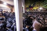 פולע געלאריע: בילדער און ווידיאוס פון נעילת החג און באגלייטן מוצאי סוכות בחצר הקודש סאטמאר 