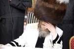 טיש סוכות וחלוקת הפרנסה ברויט בחצר הקודש קרעטשניף סיגעט  