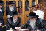כ"ק אדמו"ר מזלאטשוב שליט"א באזוכט ביי כ"ק אדמו"ר מצאנז שליט"א 
