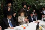 יום טוב סוכות ביי הרה"ק רבי יעקב מאיר שעכטער שליט"א 