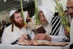 יום טוב סוכות ביי הרה"ק רבי יעקב מאיר שעכטער שליט"א 