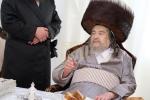 יום טוב סוכות ביי הרה"ק רבי יעקב מאיר שעכטער שליט"א 