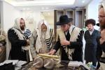 יום טוב סוכות ביי הרה"ק רבי יעקב מאיר שעכטער שליט"א 