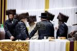 פולע בילדער פון שמחת החתונה פון נכדת כ"ק אדמו"ר מסאטמאר שליט"א 