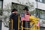 פולע גאלעריע פונעם גרויסארטיגן פראטעסט אין מאנהעטן קעגן די גזירת הגיוס 