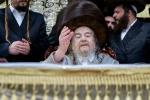 הקפות שניות מוצאי שמחת תורה תשפ"ו ביי הרה"ק רבי יעקב מאיר שעכטער שליט"א 