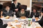 וואך נאכט פאר אור אייניקל פון כ"ק אדמו"ר מפאפא שליט"א און אייניקל פון כ"ק אדמו"ר מזלאטשוב און תולדת אהרן שליט"א 