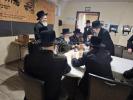 Main image for הגר"י טווערסקי בן כ"ק אדמו"ר מסקווירא שליט"א וחתן כ"ק אדמו"ר מוויזניץ שליט"א אין קערעסטיר