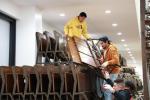 הכנות אחרונות לקראת שמחת החתונה הערב לנכדת כ"ק אדמו"ר מבאבוב - 45 שליט"א בבית המדרש החדש‎