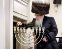 הדלקת נר ב' דחנוכה ושמחת התנאים של נכדת כ"ק אדמו"ר מ'טאהש שליט"א אין שטאט מאנסי  