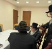 הרב בערל לאזאר ווערט אויפגענומען דורך כ"ק אדמו"ר מגור שליט"א 