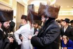 פולע הערליכע גאלעריע: שמחת החתונה לבן המשפיע הרה"צ ר' פנחס בונקער