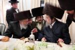 שמחת החתונה של החתן נכד הרה"ק רבי יעקב מאיר שעכטער שליט"א  החתן נכד לחתנו ר' משה קרול הי"ו 