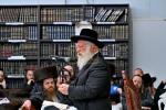 הגרי"א לאנדא אב"ד בני ברק ביי א ספעציעלע שיעור לכבוד חול המועד 