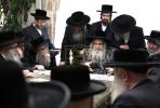  מסיבת לחיים וקנין זכות פונעם היכל התורה בבית המדרש שכונת גערי  בבית הנדיב הרה"ח ר' משה זילבערשטיין שליט"א בראשות כ"ק אדמו"ר מסאטמאר שליט"א 
