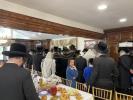 שמחת הברית לבן הנולד אצל ר' יעקב אהרן כ"ץ בן הרה"ג ר' דוד שליט"א בן אב"ד סלאוויטא שליט"א וחתן הרה"ג ר' מאיר זלמן שטעג שליט"א בהשתתפות כ"ק אדמו"ר ממאקאווא שליט"א וכ"ק אדמו"ר מראחמיסטריווקא שליט"א ואבד"ק תולדות אהרן שליט"א