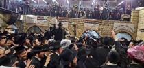Main image for לעבעדיג אינעם חצר מערת הרשב"י יעצט ל"ג בעומר טראץ די בארגרעניצטע צאל ערלויבטע אין מירון