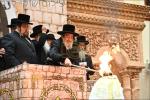 פולע גאלעריע פון די הדלקה אין בית וויזניץ בראשות כ"ק אדמו"ר מוויזניץ שליט"א 