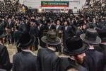 גרויסארטיגע מעמד סיום כתיבת ספר תורה פון כ"ק אדמו"ר מסאטמאר שליט"א בשילוב מיטן שלחן הטהור לרגל ל"ג בעומר 