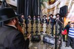גרויסארטיגע מעמד סיום כתיבת ספר תורה פון כ"ק אדמו"ר מסאטמאר שליט"א בשילוב מיטן שלחן הטהור לרגל ל"ג בעומר 