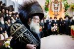 מעמד הכנסת ספר תורה אין שטאט מאגלעניץ, פוילן בצל הקודש פון הרה"ק השרף מ'מאגלעניץ זי"ע אריינגעגעבן דורך הרבני הנגיד מו"ה ר' בערל ווייס הי"ו לע"נ זיין שווער הרה"ח ר' מיכאל ב"ר משולם זושא שניצלער ע"ה ביים געהויבענעם מסע הקודש פון כ"ק אדמו"ר מספינקא שליט"א