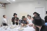 כ"ק אדמו"ר ממבקשי ה' שליט"א ביים הדלקה נעבן קרית יואל