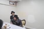 כ"ק אדמו"ר ממבקשי ה' שליט"א ביים הדלקה נעבן קרית יואל