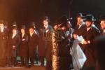 כ"ק אדמו"ר ממבקשי ה' שליט"א ביים הדלקה נעבן קרית יואל
