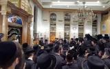 ספירת העומר און פרייליכע געזאנגען יעצט ביינאכט אין חצר הקודש סאדיגורא ירושלים 