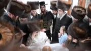 כ"ק אדמו"ר מסאטמאר שליט"א שטופט די געדאנק פון וואוינען אין אפסטעיט א גאנץ יאר