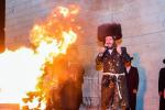בילדער און ווידיאוס: לג בעומר בחצר הקודש קרעטשניף כפר עטה שליט"א 
