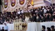 הדלקת לג בעומר בחצר הקודש סאטמאר ביים כתיבת ס"ת