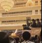 הדלקה דורך כ"ק אדמו"ר מוויזניץ שליט"א אין ביהמ"ד הגדול אין בני ברק
