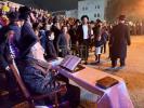 מעמד ההדלקה בחצר הקודש קרית צאנז ירושלים 
