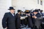 בילדער און ווידיאוס: הרה"ק רבי יעקב מאיר שעכטער שליט"א האלט אפ א היסטארישע שבת מיט נגידים אין טבריה