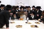 פולע גאלערי: אדמו"רים ורבנים ביים אריינשרייבן א אות אינעם ספר תורה פון כ"ק אדמו"ר מסאטמאר שליט"א 